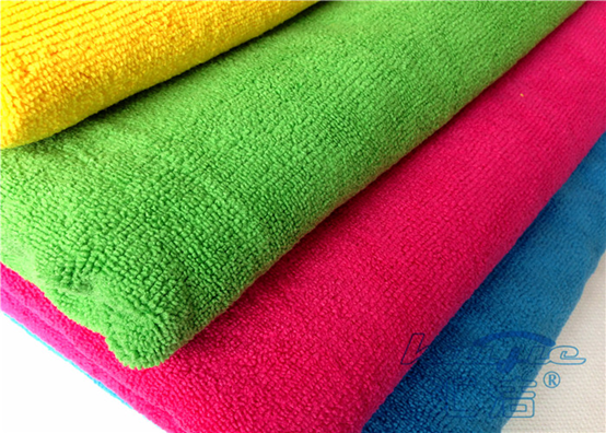 Eco Friendly 100% Polyester Microfiber Cleaning Cloth Super Comfortable 12” x 12”
